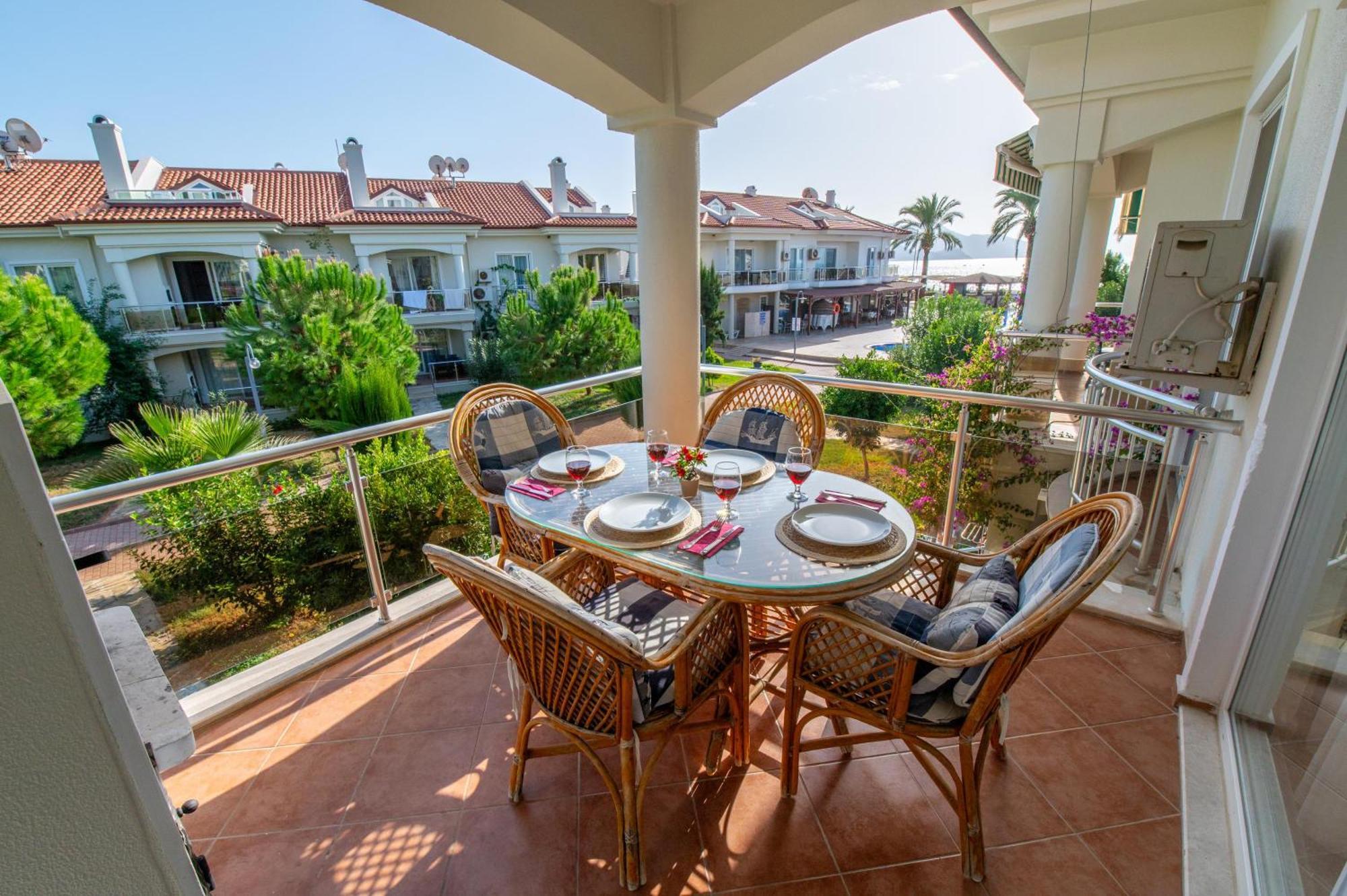 Sunset Beach Villas And Apartments Fethiye Exterior foto