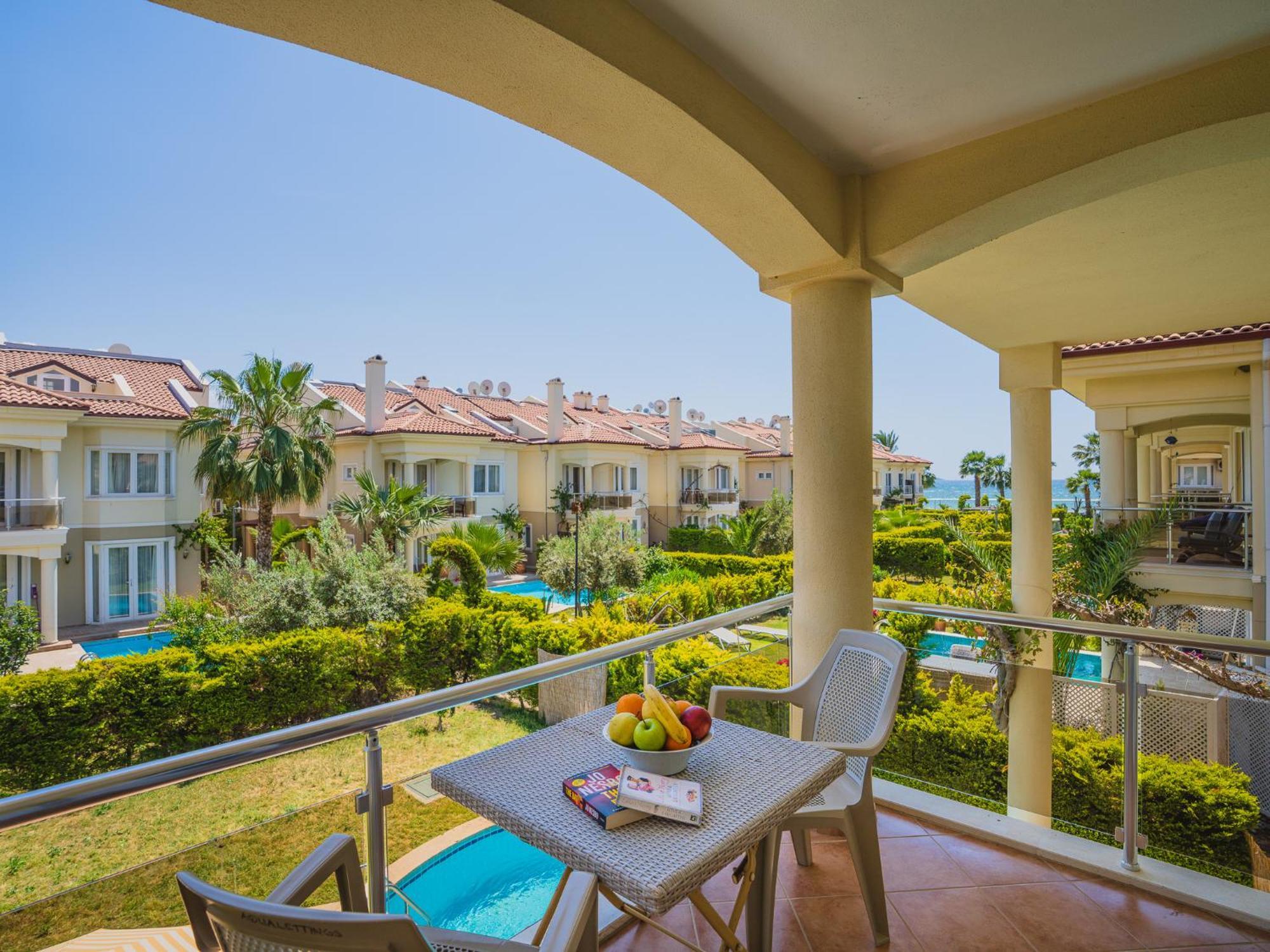 Sunset Beach Villas And Apartments Fethiye Exterior foto